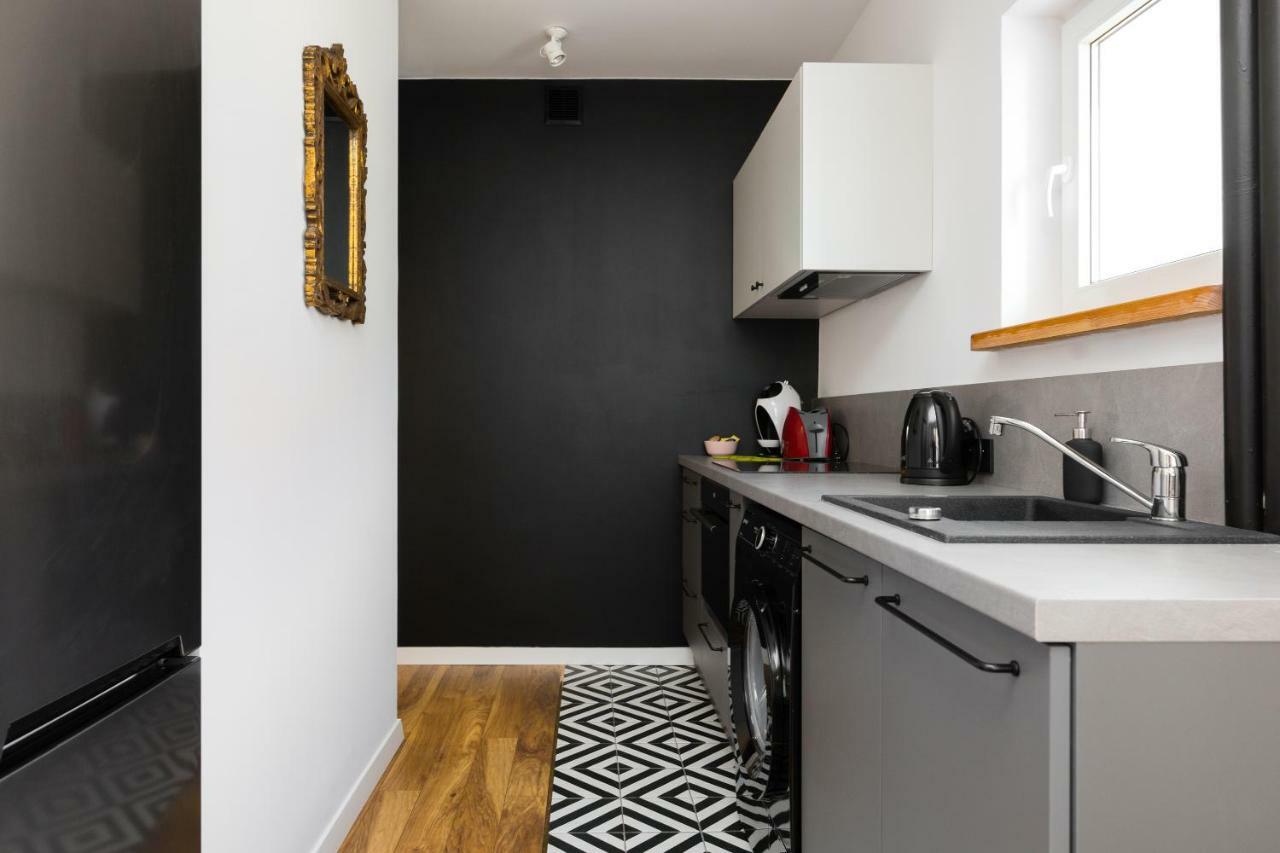 Independence Museum Charming Apartment Warsaw Luaran gambar